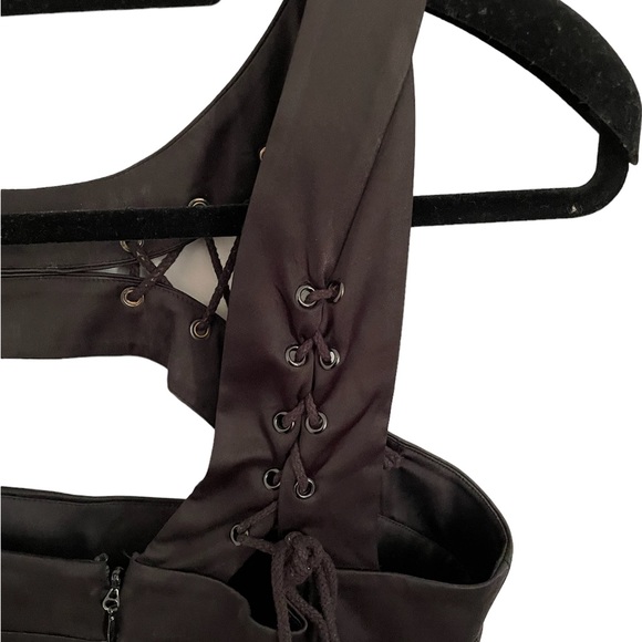 Black BCBG Shoelace Shoulder Detail Dress (Size 10) - Picture 7 of 11